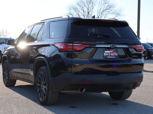 Used 2023 Chevrolet Traverse RS image 11