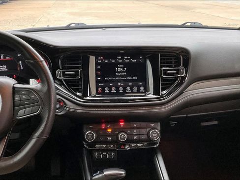 Used 2022 Dodge Durango GT image 7