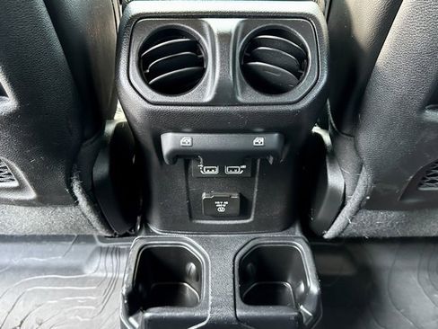 Used 2020 Jeep Gladiator Mojave image 21