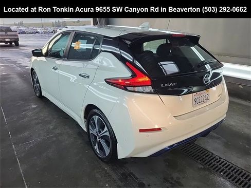 Used 2022 Nissan Leaf SV image 4