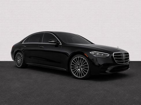 Used 2021 Mercedes-Benz S 580 4MATIC Sedan image 3