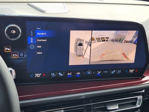 New 2026 Chevrolet Traverse RS image 17