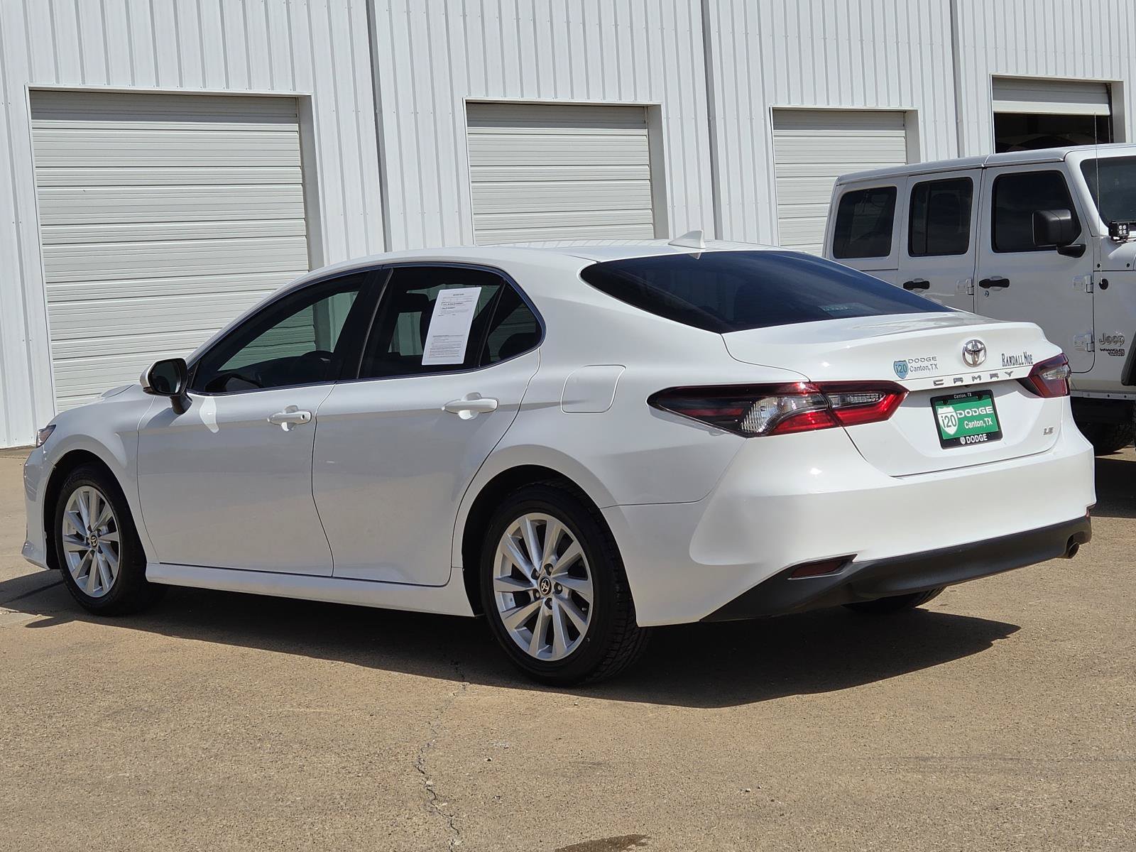 Used 2024 Toyota Camry LE w/ Convenience Package FWD image 7