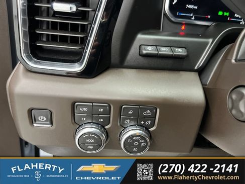 Used 2026 GMC Sierra 1500 Denali AWD/4WD image 23
