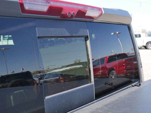 Used 2025 GMC Sierra 1500 Denali Ultimate AWD/4WD image 27
