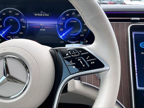 Certified 2023 Mercedes-Benz EQS 450+ 4MATIC SUV image 23