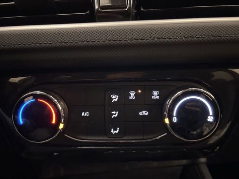 Used 2025 Chevrolet TrailBlazer LT image 19