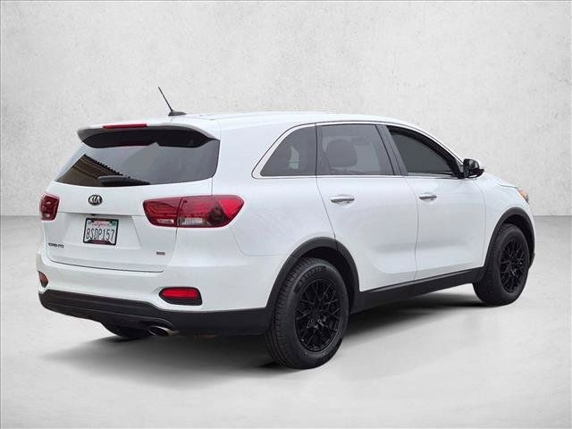 Used 2020 Kia Sorento LX FWD image 5