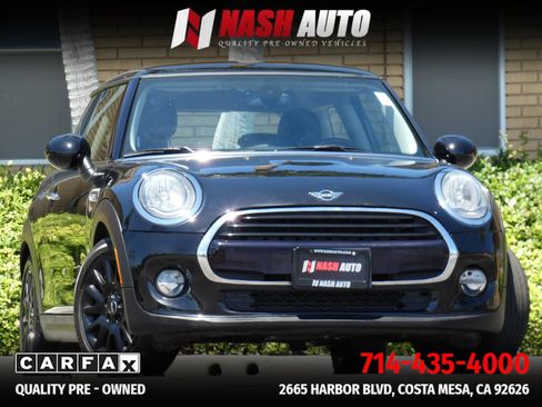 Used 2018 MINI Cooper 2-Door Hardtop FWD image 3