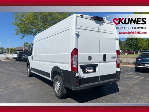 Used 2026 RAM ProMaster 2500 w/ Convenience Group FWD image 8