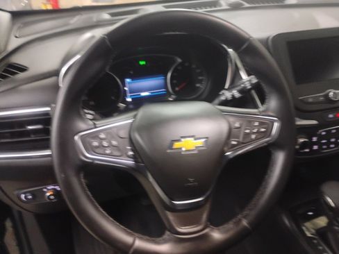 Used 2024 Chevrolet Equinox LT image 15