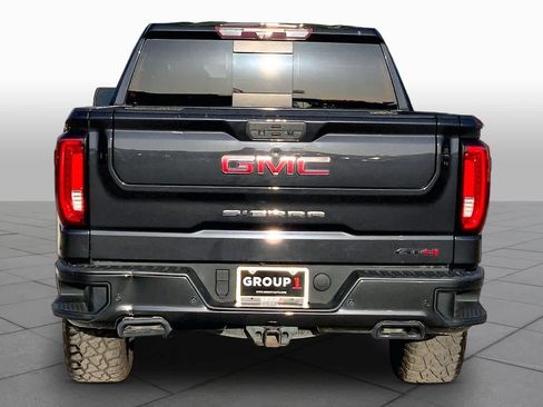 Used 2020 GMC Sierra 1500 AT4 w/ AT4 Premium Package AWD/4WD image 5