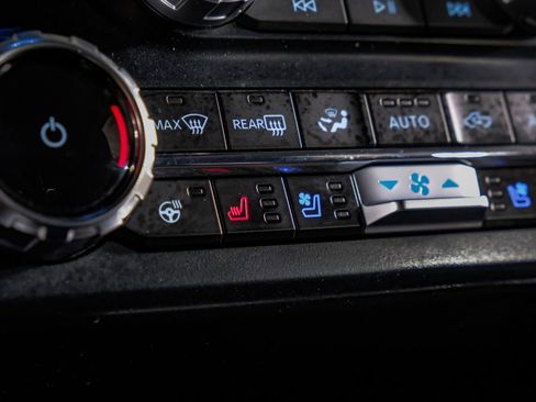 Used 2024 Ford F250 Lariat w/ Lariat Ultimate Package AWD/4WD image 25