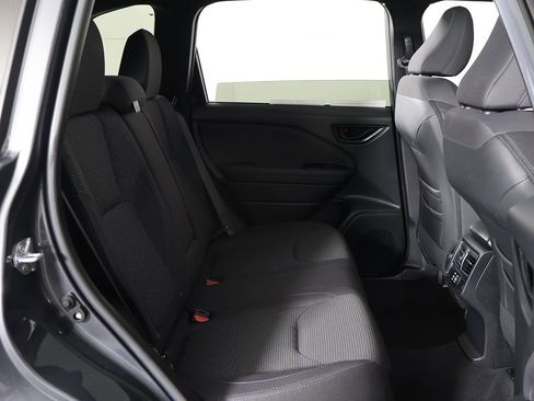 Used 2025 Subaru Forester Premium image 28