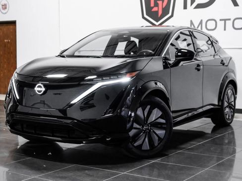 Used 2023 Nissan Ariya FWD image 7