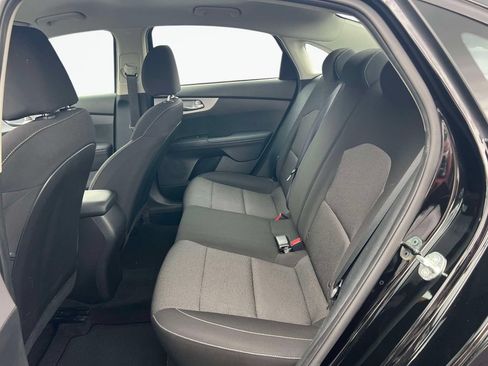 Certified 2023 Kia Forte LXS FWD image 13