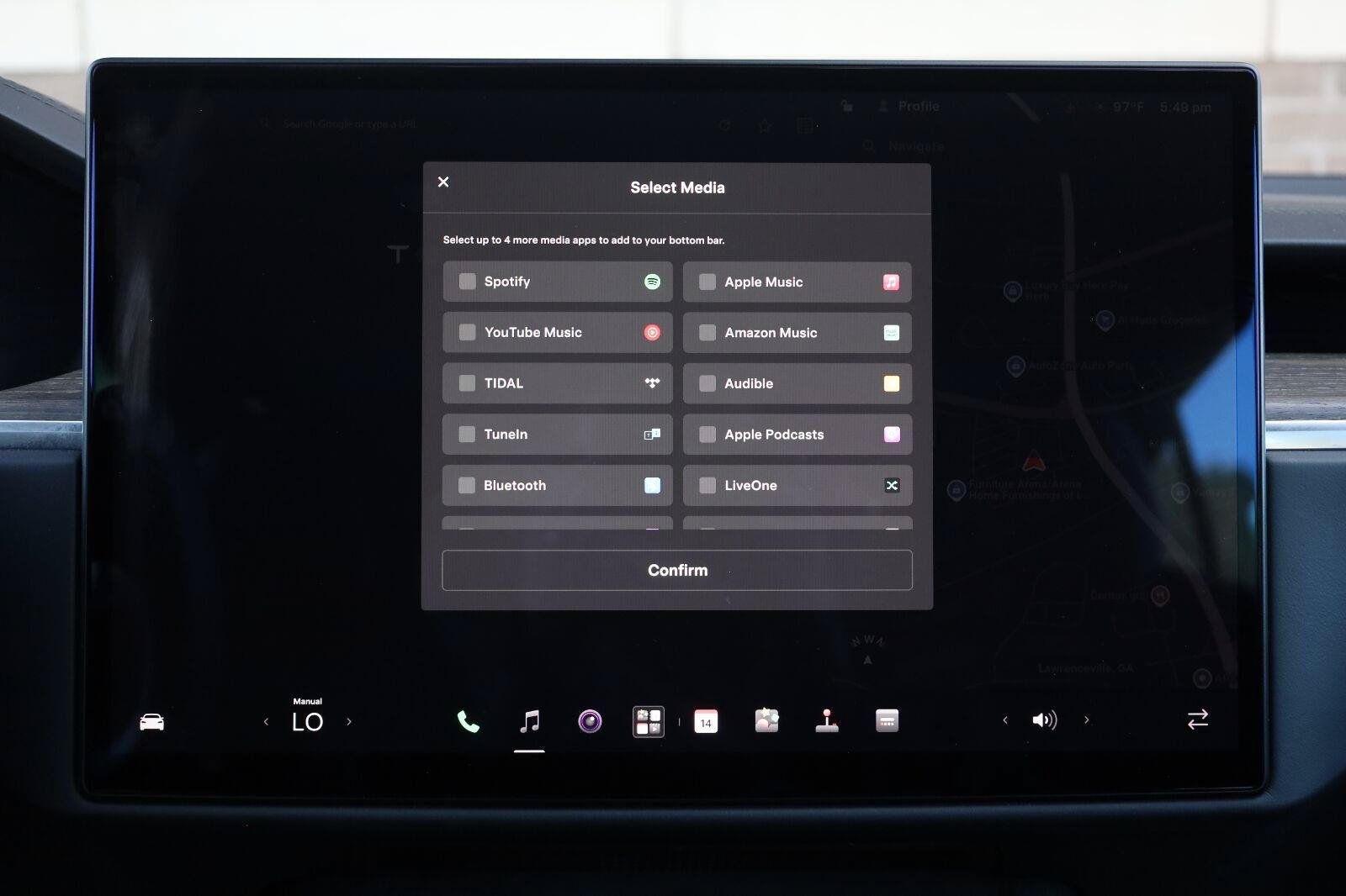 Used 2022 Tesla Model S Standard Range AWD/4WD image 38