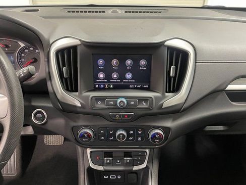 Used 2024 GMC Terrain SLE w/ Driver Convenience Package AWD/4WD image 16