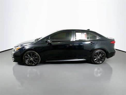 Used 2023 Toyota Corolla XSE image 5