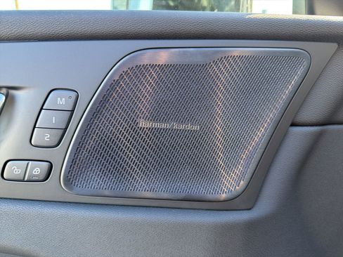 New 2026 Volvo XC60 T8 Plus w/ Climate Package image 15