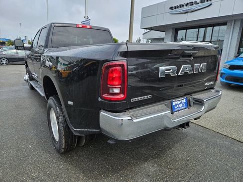 New 2026 RAM 3500 Big Horn AWD/4WD image 3