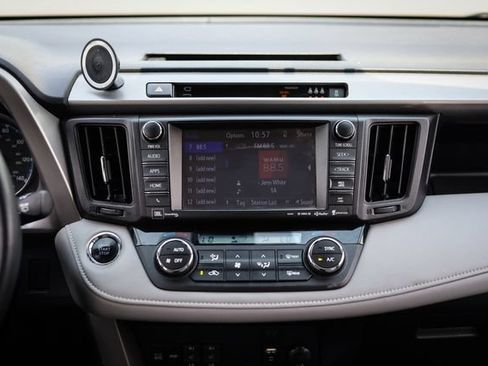 Used 2018 Toyota RAV4 Limited w/ Advanced Technology Package AWD/4WD image 26