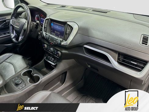 Used 2020 GMC Terrain SLT w/ Preferred Package AWD/4WD image 29