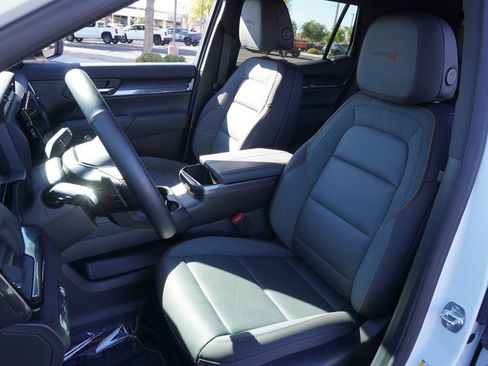 New 2026 GMC Terrain AT4 image 14