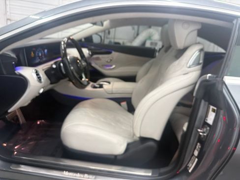 Certified 2019 Mercedes-Benz S 560 4MATIC Coupe image 21