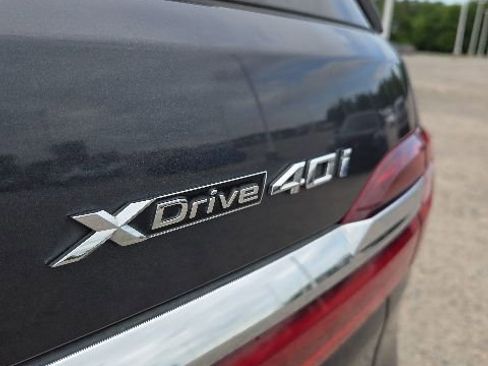 Used 2020 BMW X7 xDrive40i w/ Premium Package AWD/4WD image 18