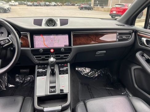Used 2023 Porsche Macan S AWD/4WD image 14
