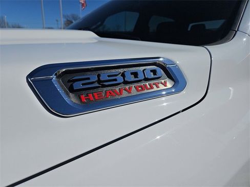 Used 2024 RAM 2500 Tradesman w/ Chrome Appearance Group image 29