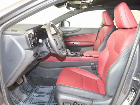 Used 2024 Lexus NX 350 AWD image 11