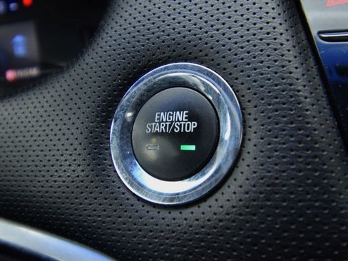 Used 2015 Cadillac XTS Luxury w/ Driver Awareness Package image 29