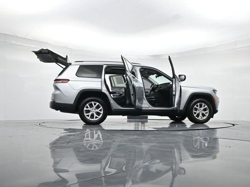 Used 2021 Jeep Grand Cherokee L Limited image 55