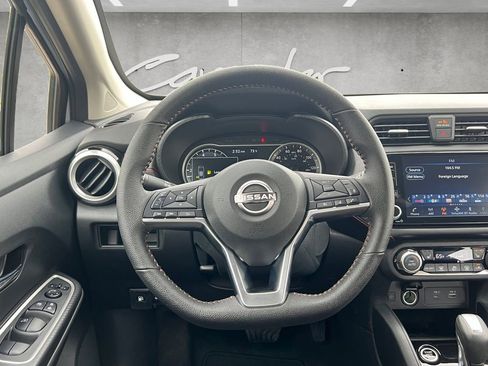 New 2025 Nissan Versa SR FWD image 22