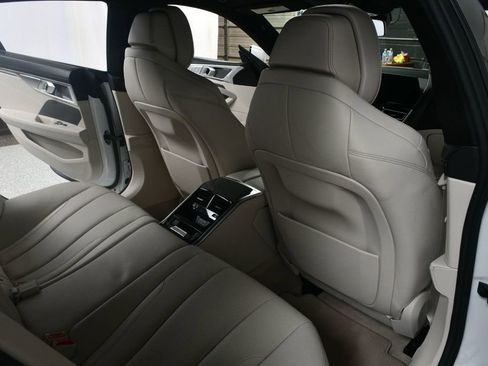 Used 2021 BMW 840i Gran Coupe w/ M Sport Package image 38