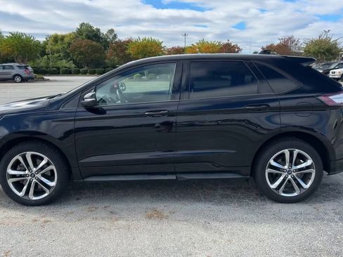 Used 2018 Ford Edge Sport w/ Technology Package image 35