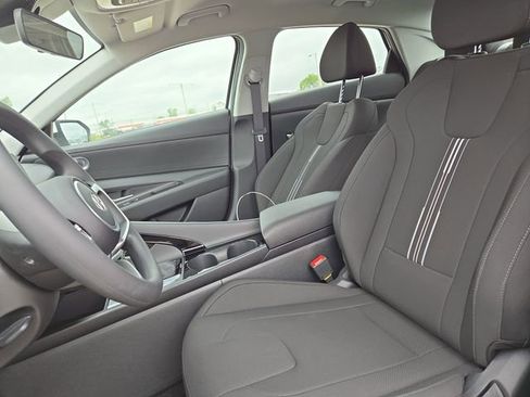 New 2025 Hyundai Elantra Blue image 25