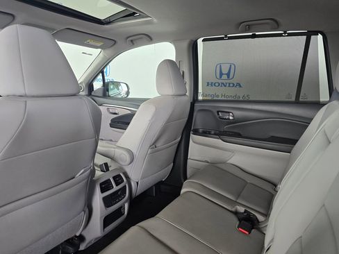 Used 2022 Honda Pilot Special Edition image 13