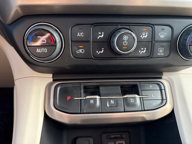 Used 2021 GMC Acadia Denali w/ Denali Ultimate Package AWD/4WD image 14