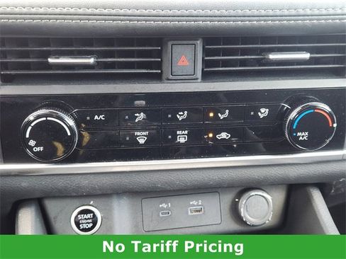 Used 2023 Nissan Rogue S image 17