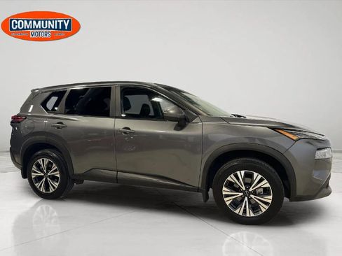 Used 2022 Nissan Rogue SV AWD/4WD image 10