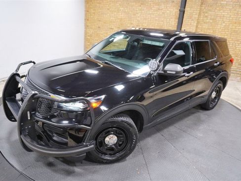Used 2021 Ford Explorer 4WD Police Interceptor image 2