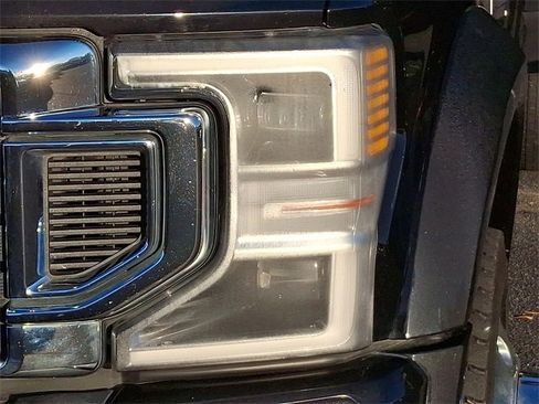 Used 2022 Ford F450 Limited w/ FX4 Off-Road Package image 9