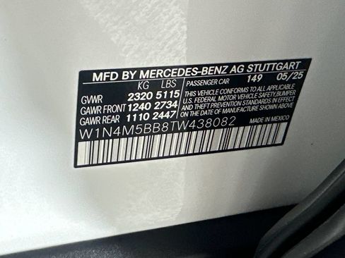 Certified 2026 Mercedes-Benz GLB 35 AMG 4MATIC image 34