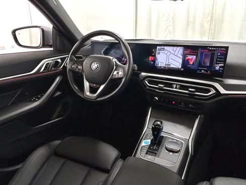 Used 2023 BMW i4 eDrive35 RWD image 10