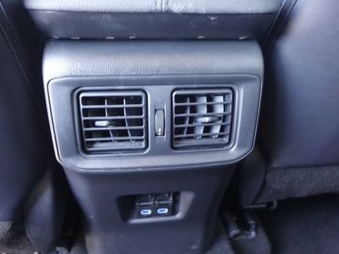 Certified 2022 Toyota RAV4 Limited FWD image 31