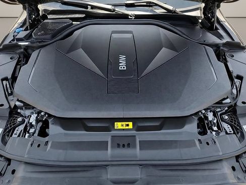 New 2027 BMW i5 eDrive40 RWD image 10