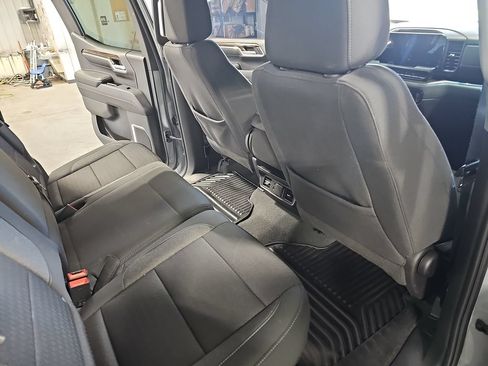 Used 2024 GMC Sierra 1500 Elevation AWD/4WD image 11